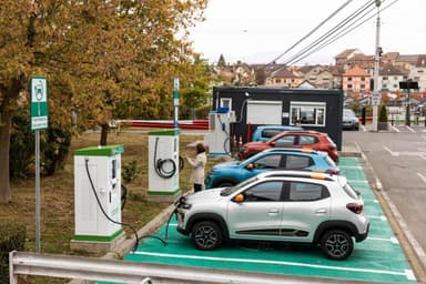  65 de Noi Stații de Încărcare pentru Vehicule Electrice