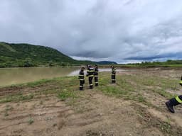  Extracțiile Iresponsabile de Balast la Olt Amenință Localnicii